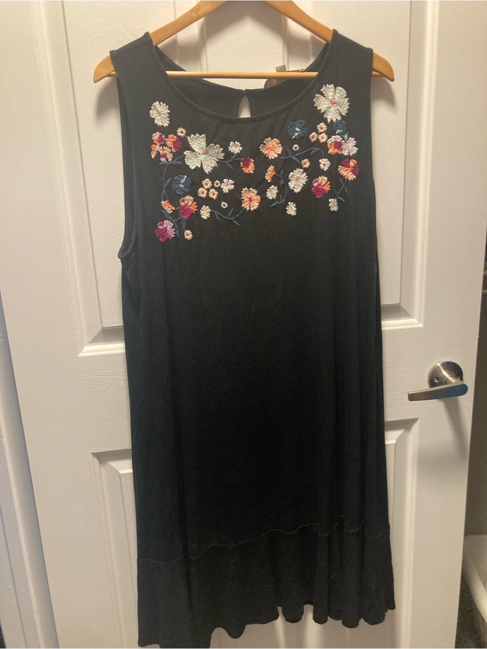 LOFT Black Sleeveless Embroidered Floral Swing Dress
